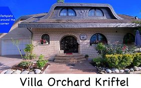 Villa Orchard